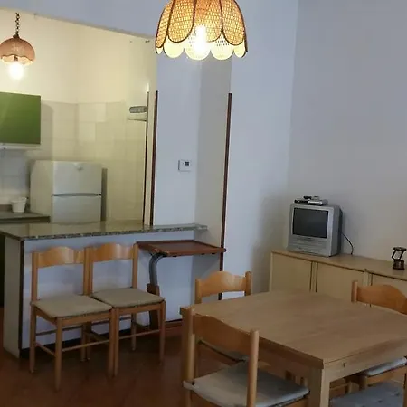 Διαμέρισμα In Stabile Fronte Mare